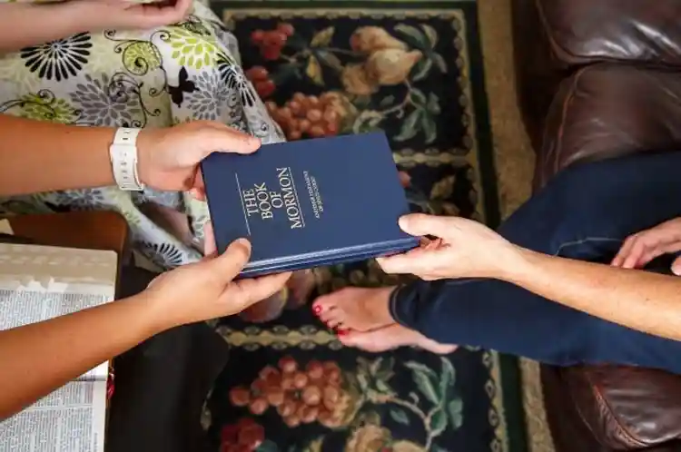 بهترین هدیه روز زن و مادر