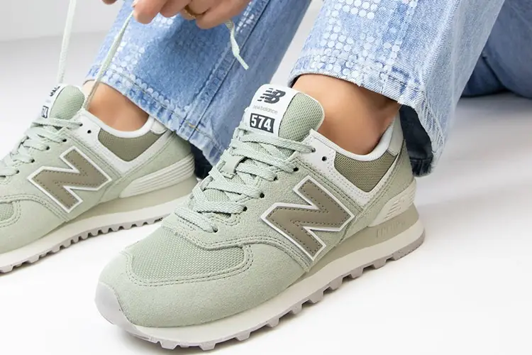 کتونی New Balance 574
