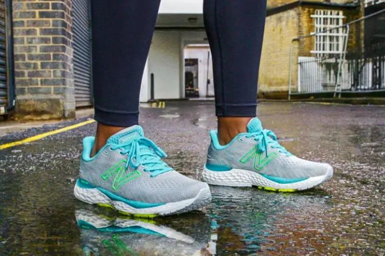 کتونی New Balance 880