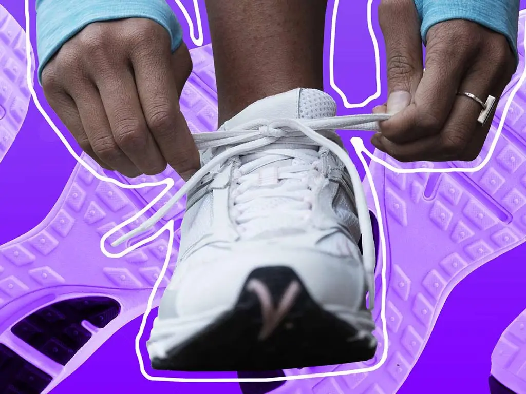 کفش مناسب پای چاق: کتانی زنانه