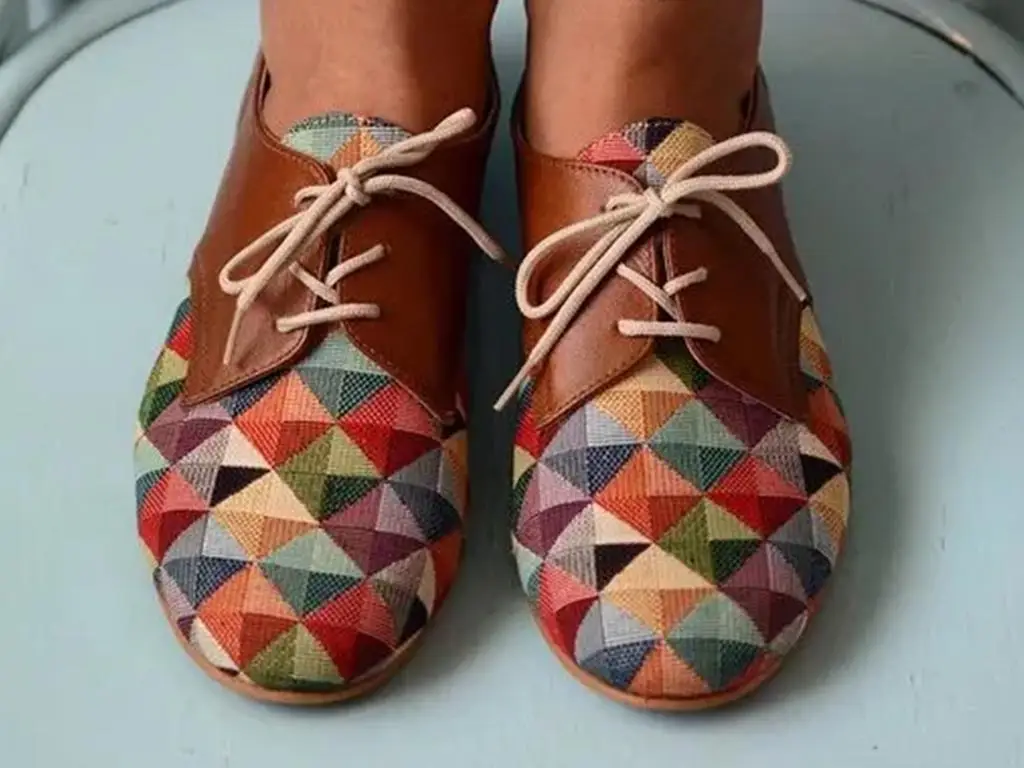 کفش مناسب ساق پای چاق: کفش آکسفورد زنانه