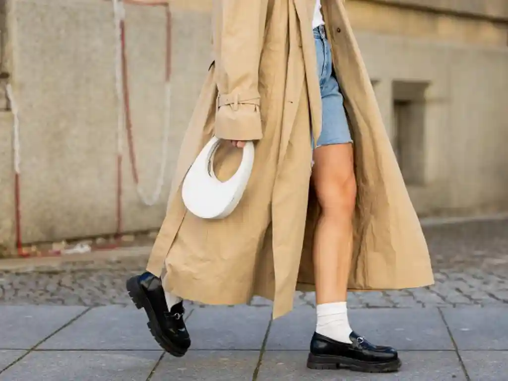مانتو مناسب کفش کالج: مانتو بلند