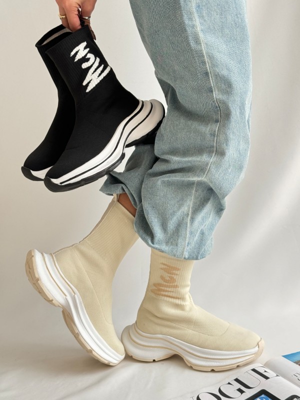 کتونی جورابی ام سی ان2947