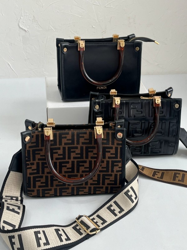 کیف فندی دسته دار 3241