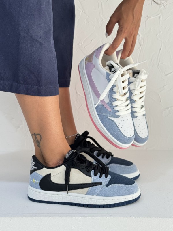 کتونی نایک ترویس 4138