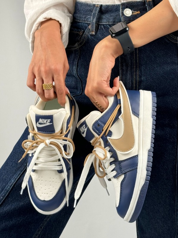 کتونی نایک چسبی  4202