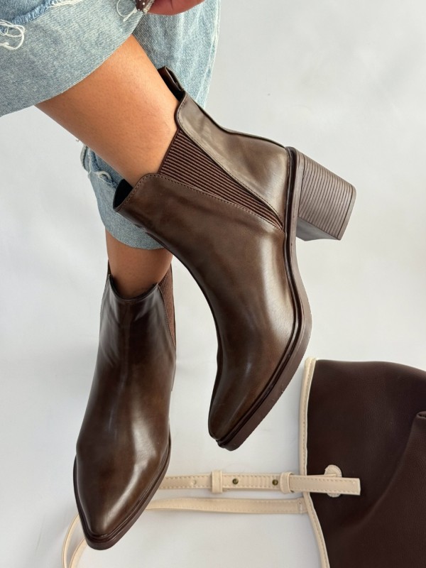 پاشنه نوک تیز کبریتی 4246