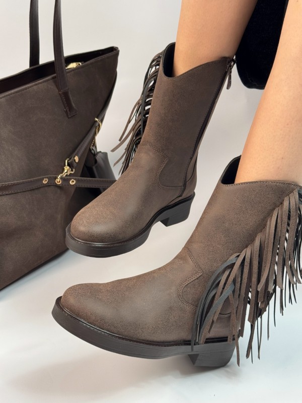 نیم بوت سرخپوستی رعنا 4258