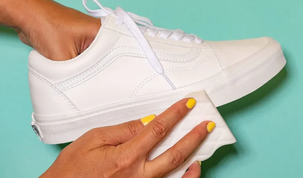 ۵ نکته طلایی برای مراقبت و نگهداری از کفش ونس زنانه که هر کسی باید بداند