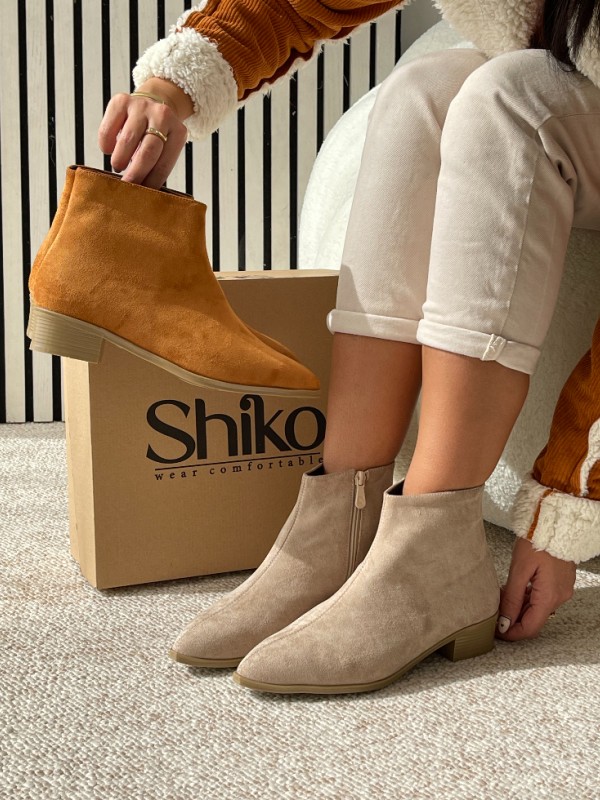 نیم بوت پاشنه اگو 1140