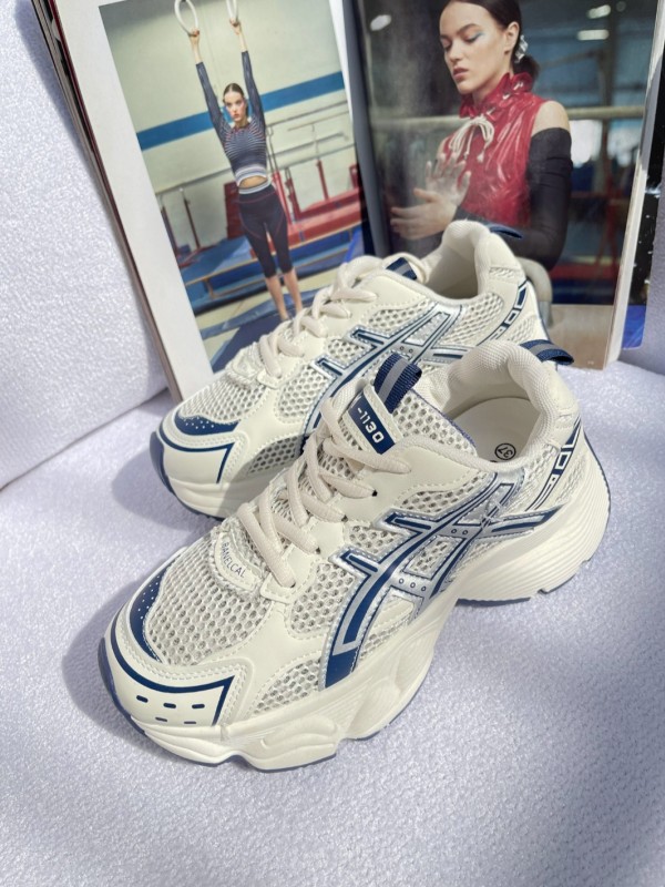 کتونی اسیکس 1002