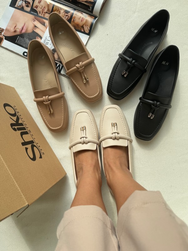 کالج کراواتی اچ ام1462