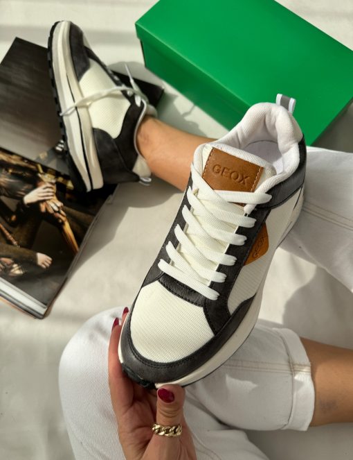 کتونی جیوکس 725