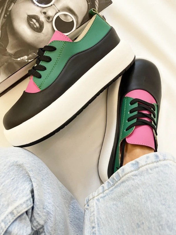 ونس کیوت شیکو 1596