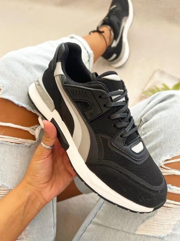 کتونی پوما 696