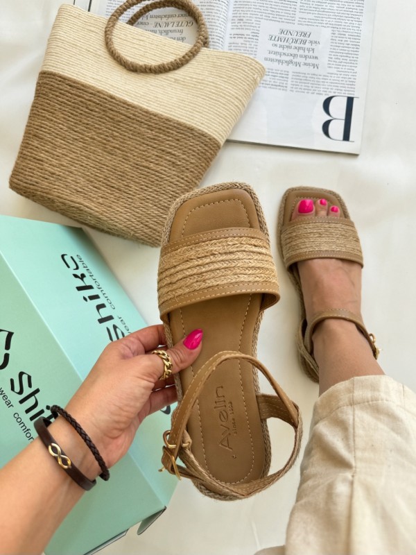 صندل الیزا رکابدار 1698