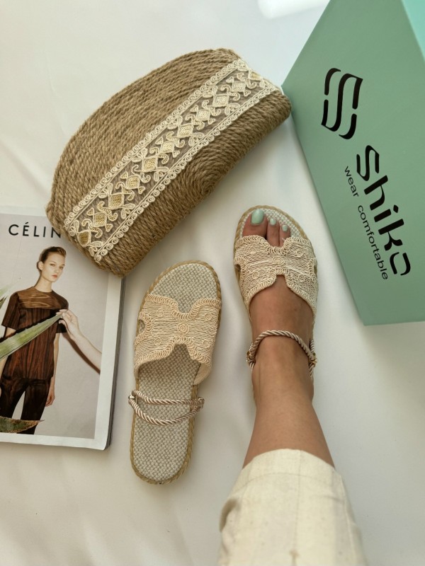 صندل هرمس گیپوری 1739