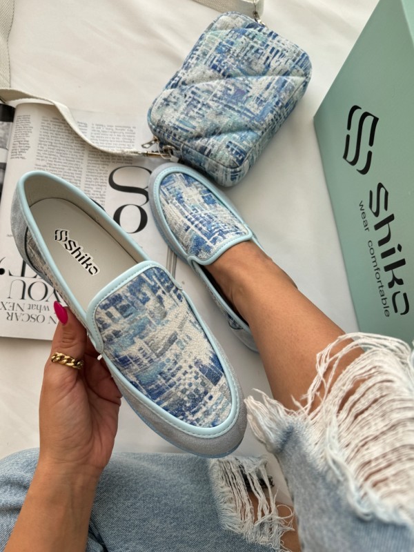 کالج ابرو باد شیکو 1725