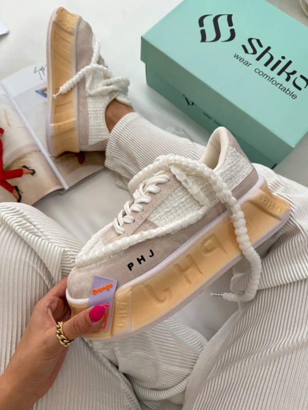 کتونی پی اچ جی 1746