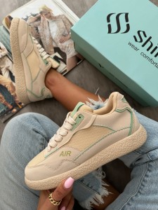 کتونی ایر نیومد 1870