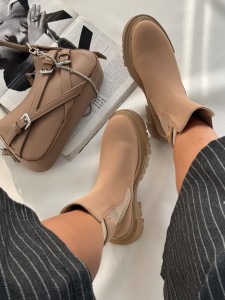 بوت دوکش چسبی پیرا 1154