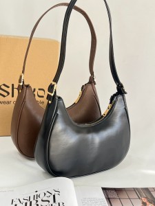 کیف تک بند هلالی3156