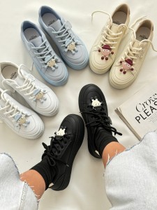 ونس سورنا 1982