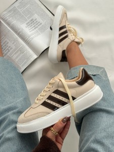 ونس آدیداس سیتی 1987