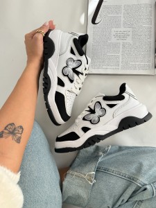 کتونی پروانه 2006