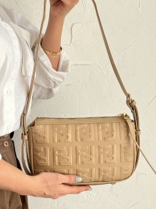 کیف پارچه فندی 3236