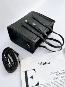 کیف منگوله دار 3153