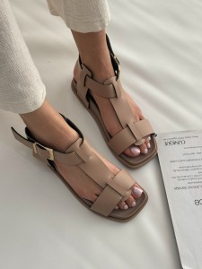 صندل دورمچ سگکدار 4108