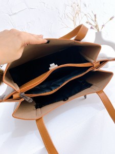 کیف قفل پیچکی 4445