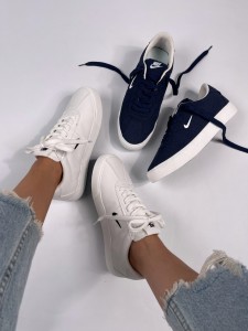 ونس نایک 2966