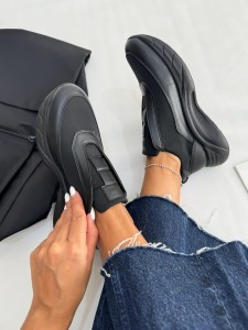 کتونی کلاسیک برند 802