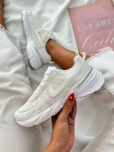 کتونی نایک گل 2990