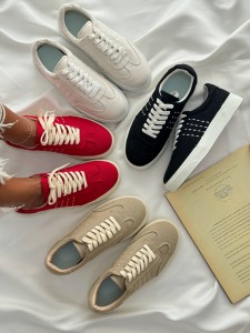 ونس برزنتی روژکا 3308