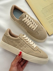 ونس برزنتی روژکا 3308