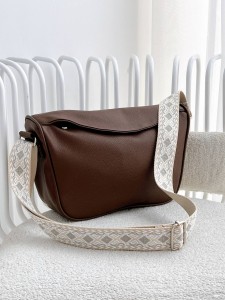 کیف مگنتی 3455