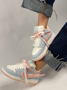 کتونی نایک چسبی  4202