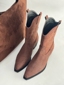 پاشنه گلدوزی شوگو 4244