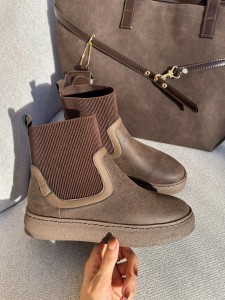 نیم بوت دهنه کش بی 4255