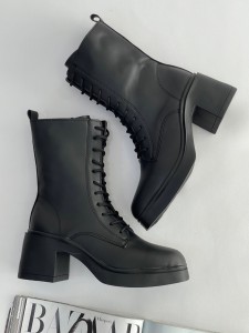 پاشنه نیم بوت تینا 3389