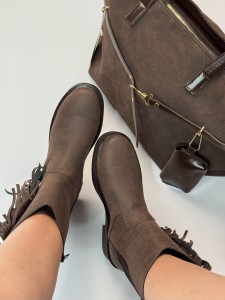 نیم بوت سرخپوستی رعنا 4258