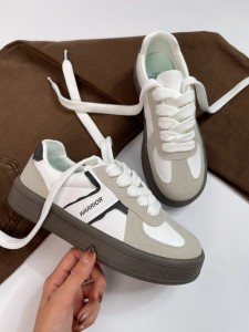 ونس واریور نونا 1813