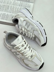 کتونی نیوبالانس 5530