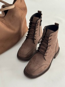 نیم بوت روما شیکو 4207