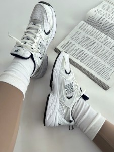 کتونی نیوبالانس 5530