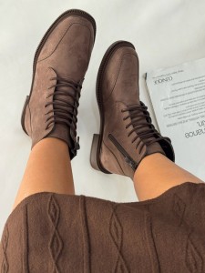 نیم بوت روما شیکو 4207