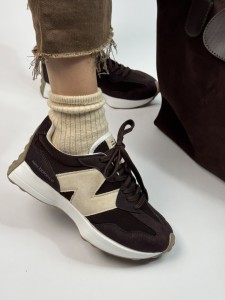 کتونی نیوبالانس کاراک 2327